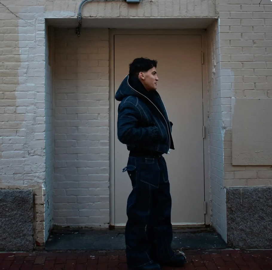 SPLIT-LINE DENIM BOMBER JACKET