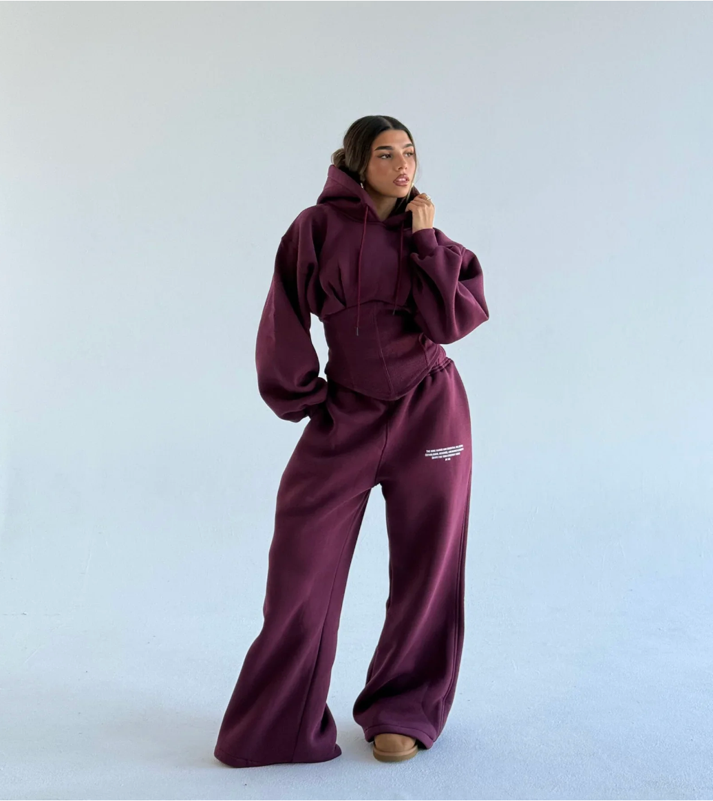 SHE'S SNATCHED HOODIE